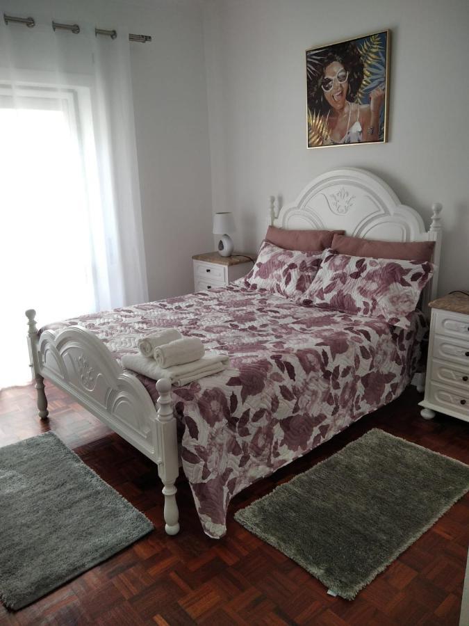 Apartamentos Nazare Amada Exteriör bild
