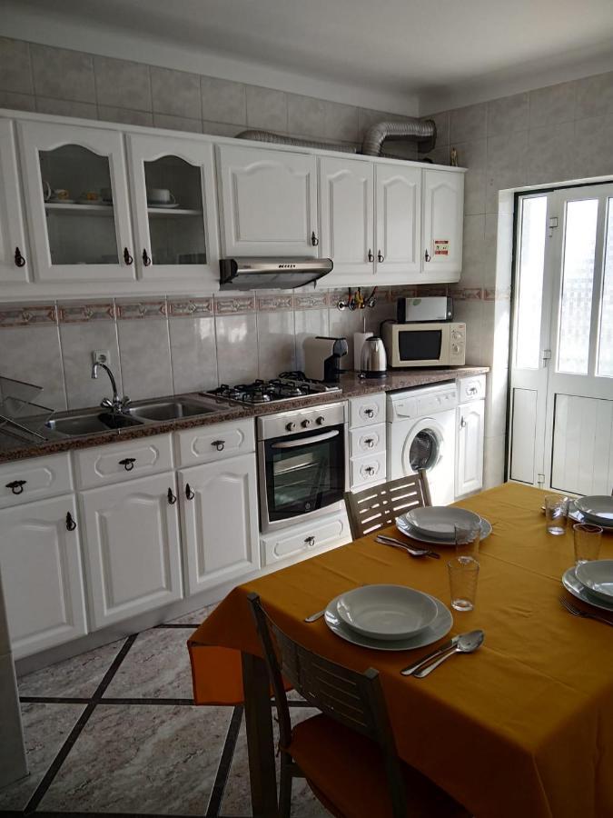 Apartamentos Nazare Amada Exteriör bild