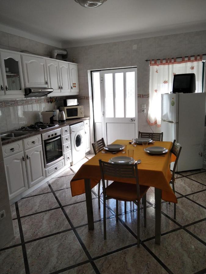Apartamentos Nazare Amada Exteriör bild
